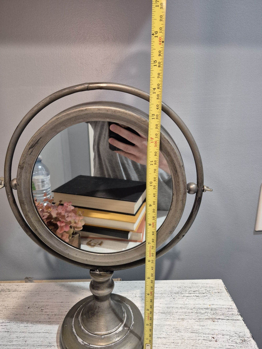 Vintage-Style Round Tiltable Vanity Mirror in Aged Bronze Excellent Condition - Picture 10 of 10